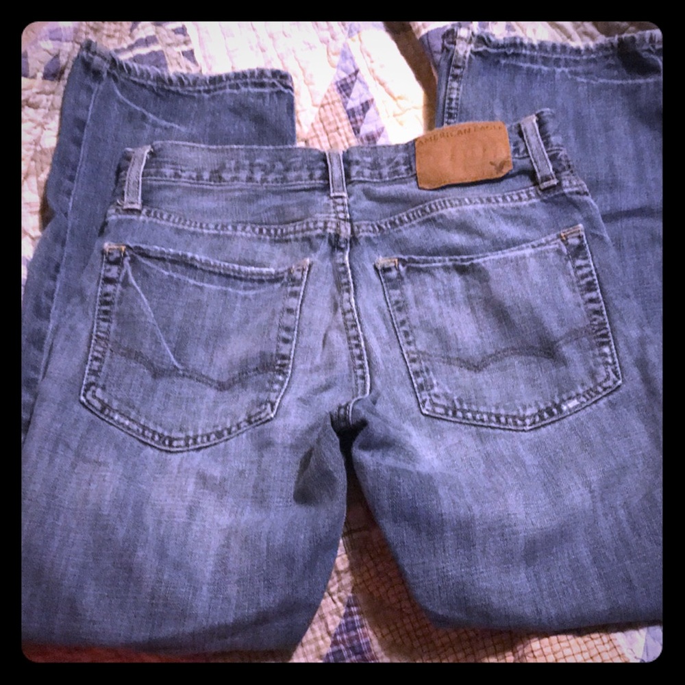 American eagle jeans size 26/28 relaxed fit